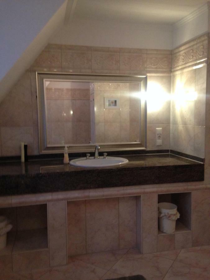 Duesseldorf Messe -Apartment Milan מראה חיצוני תמונה